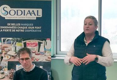 De g. à d. : Jean-Charles Malard, directeur du bassin laitier de la région Nord chez Sodiaal, et Anne-Sophie Delassus, présidente de la région Nord et administratrice de la coopérative. 
