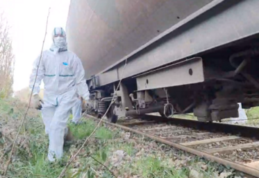attaque d'un train de céréales en Bretagne par activistes écologistes