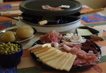 journée internationale de la raclette le 13 décembre et pommes de terre