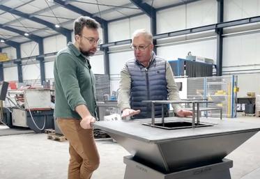 Emmanuel Hénon est tombé très tôt dans l’entrepreunariat et n’imaginait  pas que son avenir professionnel se dessine loin du monde cynégétique. 