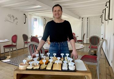 En salle, Sophie sert les fromages «à la française», selon le choix de chacun. 