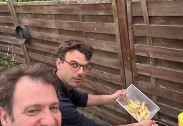 Xavier d’Halluin et Arnould Laperche ont tout simplement pris goût à la préparation des frites lors des repas du week-end en famille.