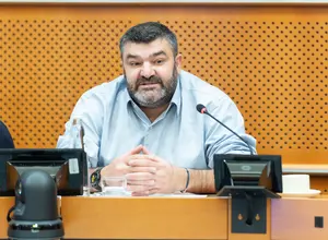 <em class="placeholder">Press seminar for French journalists</em>