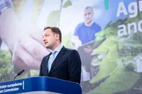 Le commissaire européen Christophe Hansen présente sa Vision sur l'agriculture et l'alimentation