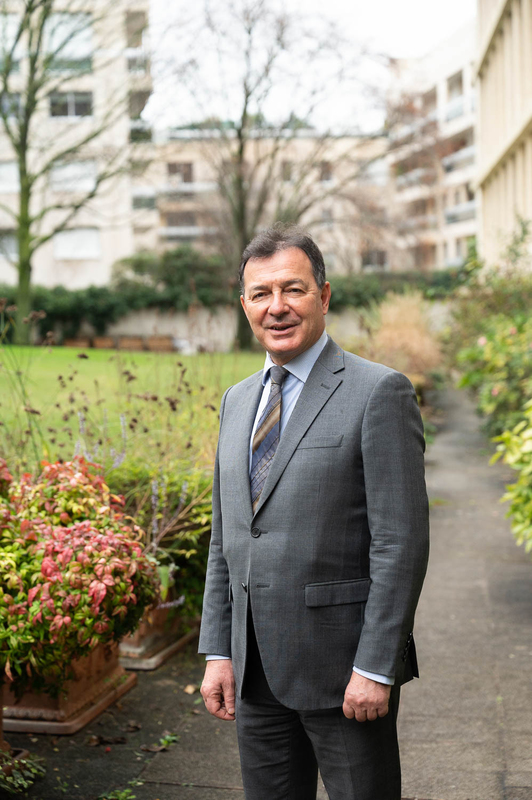Relations commerciales : le médiateur Thierry Dahan reconduit « par intérim »
