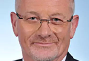 Vin : un député LREM missionné par Castex sur le foncier viticole