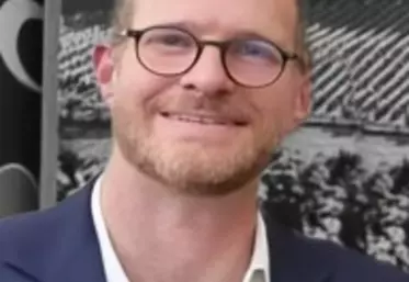 Vin : le réseau d’élus Anev annonce l’arrivée d’Amaury Lesaint comme directeur