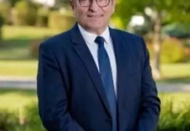 Vin : le réseau d’élus Anev élit le député Portarrieu comme co-président