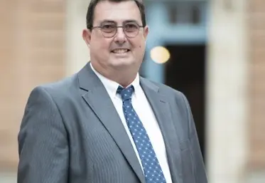 <em class="placeholder">Vin : le conseil de bassin viticole Sud-Ouest élit Christophe Bou à la vice-présidence</em>