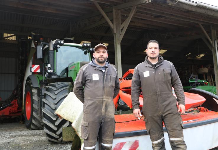 Pierre Chazé et Jean-Marie Milin, associés gérants de SCM Agri 53 à Prée d'Anjou.