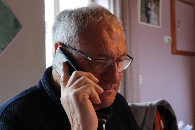 Jean-Louis Viot donne beaucoup de son temps pour venir en aide aux agriculteurs en difficulté.