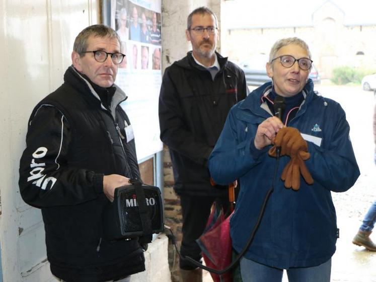 L’inauguration des Fermes ouvertes 2019 s’est tenue vendredi midi au siège de la SCL de Montigné à Entrammes. Christine Verleur, associée avec son mari Jürgen, son frère Joël Belloir et Pascal Réauté, a expliqué l’évolution de l’exploitation et le souhait des 4 associés de transmettre l’activité à des jeunes d’ici quelques années.