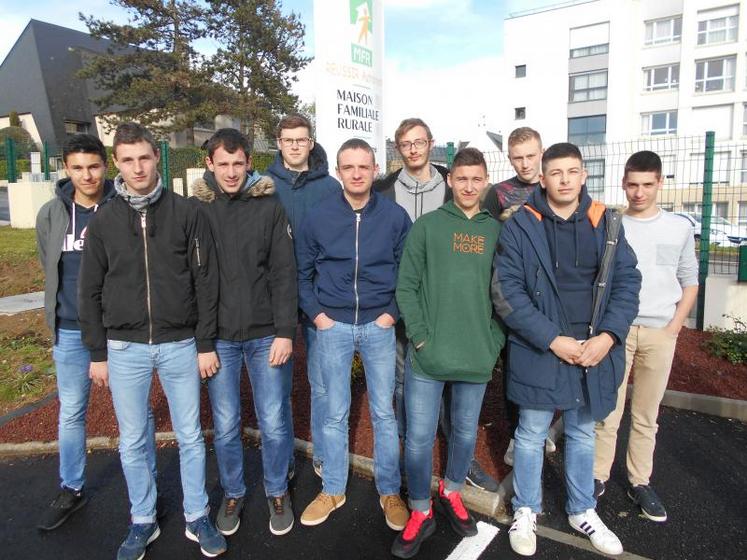 Une quinzaine de jeunes de la Mfr effectuent déjà des remplacements via le SR de la Mayenne