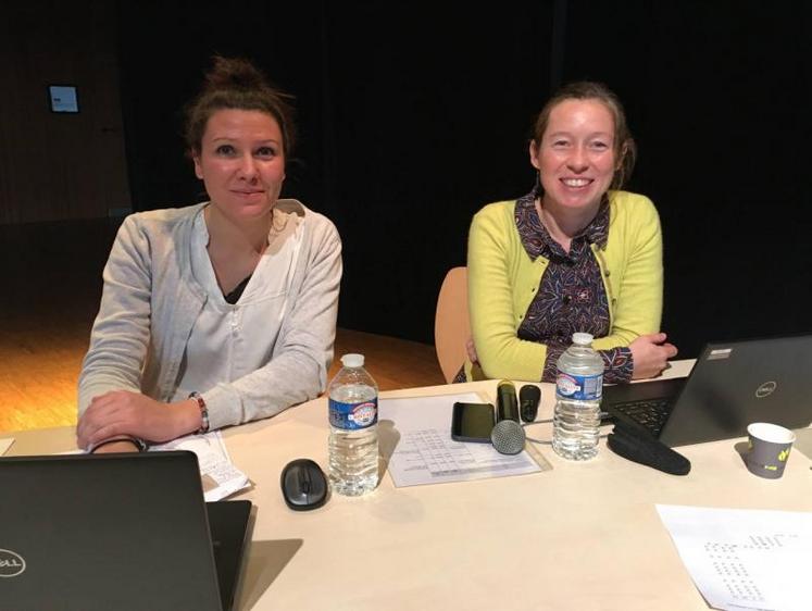 Les deux ingénieurs, Charlotte Lafon et Anne-Monique Bodilis, ont animé la journée technique d’Arvalis-Institut du végétal, mardi 5 novembre à Saint-Jean-de-Linières.