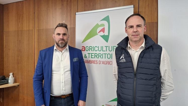 Benoît Faucon, président de la Chambre d'agriculture de la Mayenne, et Philippe Carteron, directeur consulaire.