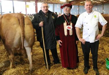 Quand trois défenseurs de la viande d’exception s’unissent, c’est pour le Festi-bœuf en Limousine qui se tiendra le 9 mars prochain, salle des Oréades à Montsûrs.