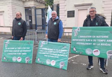 Xavier Julien, Jean-Yves Guérot et Olivier Duhamel avaient des messages à faire passer sur la gestion de l'eau.