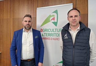 Benoît Faucon, président de la Chambre d'agriculture de la Mayenne, et Philippe Carteron, directeur consulaire.