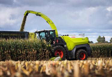 Le capteur de rendement mesure en continu le volume de fourrage entrant dans l'ensileuse, et associé au capteur NIR, il permet d'estimer le rendement en matière sèche à l'hectare.