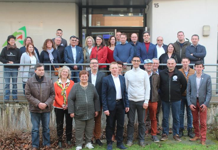 La nouvelle Chambre de la Sarthe a été installée vendredi 21 février. Au premier plan, les membres du bureau élus.