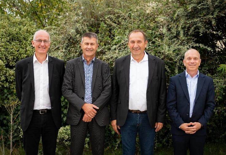 De gauche à droite : Éric Forin, Directeur général de Terrena, Olivier Chaillou, Président de Terrena, Bernard Guillard, Président d'Agrial et Julien Heillaut, Directeur général d'Agrial.
