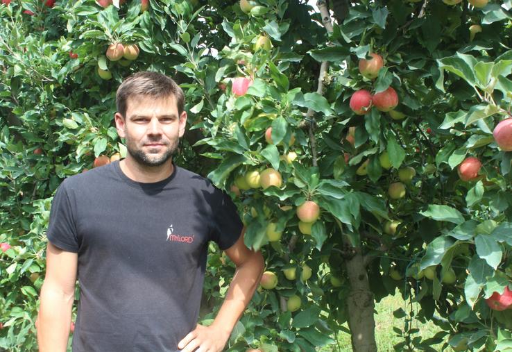 Baptiste Geoffray est gérant des Vergers de la Portière avec Patrick et Romain Tessier.