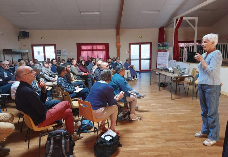 La journée régionale ovine a rassemblé une centaine de professionnels et d'éleveurs, mardi 22 septembre.