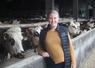 Audrey Badouard élève 100 Normandes et 50 taurillons à Juigné sur Sarthe.
