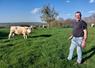 Philippe Briffault pratique le pâturage tournant sur ses prairies de Brains-sur-Gée.