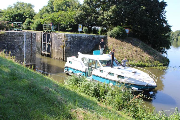 Le canal de Roëzé à Fillé est le plus long de la Sarthe : 5 km.