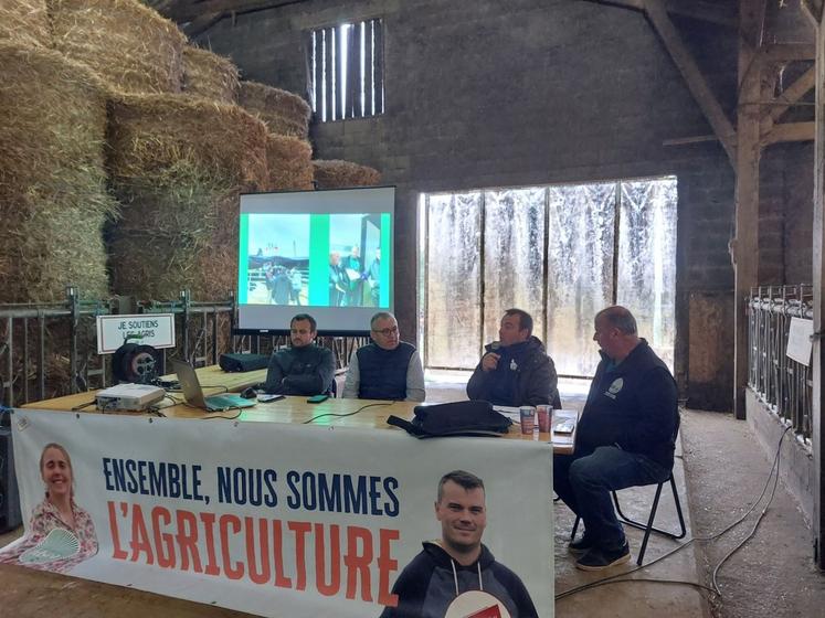 La baisse des aides Pac viande bovine en zone de plaine, et en particulier en Pays de la Loire, a également fait l'objet d'échanges fournis.