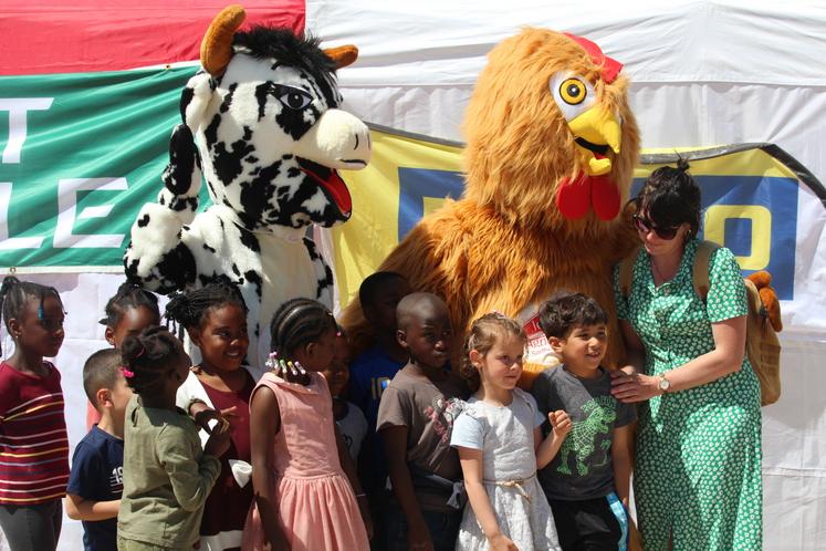 La Ferme Naturell'Mans avait lieu le week-end dernier sur la place de la République au Mans.