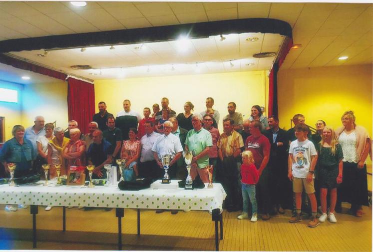 La remise des prix aux éleveurs au dernier comice. 