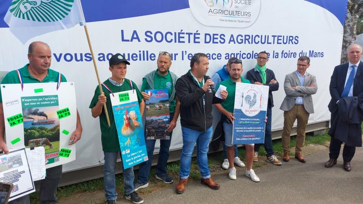 La FDSEA a interpelé les élus sur les conséquences de la signature du Mercosur pour le monde de l'élevage français.