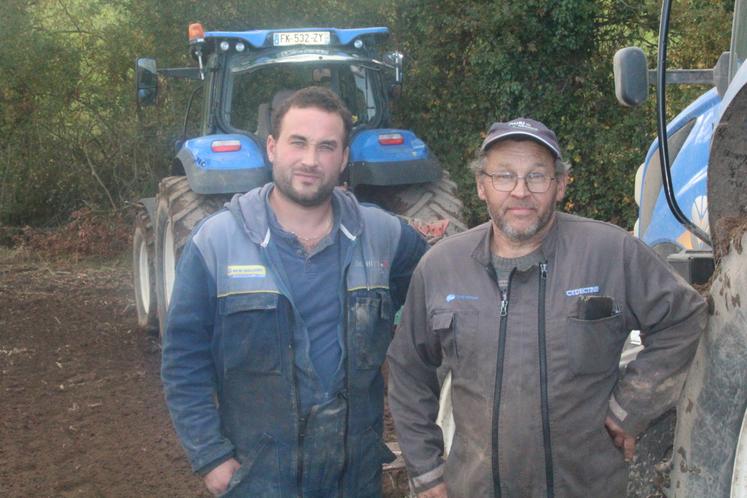 Un chantier conduit par père et fils (Alexis).