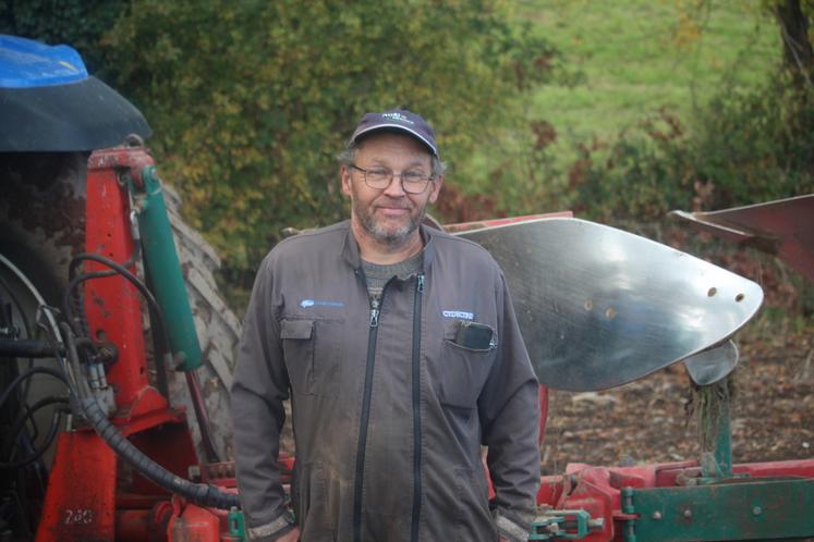 Christophe Fouquet a des terres à Mont-saint-Jean et Douillet-le-Joly. Les pentes sont raides à la Barbière !