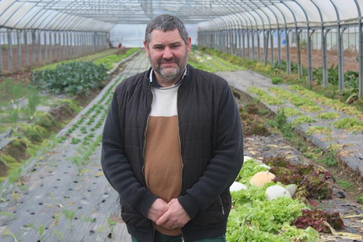 Olivier Corbin, maraîcher à Dollon, est candidat à la mairie aux prochaines municipales.