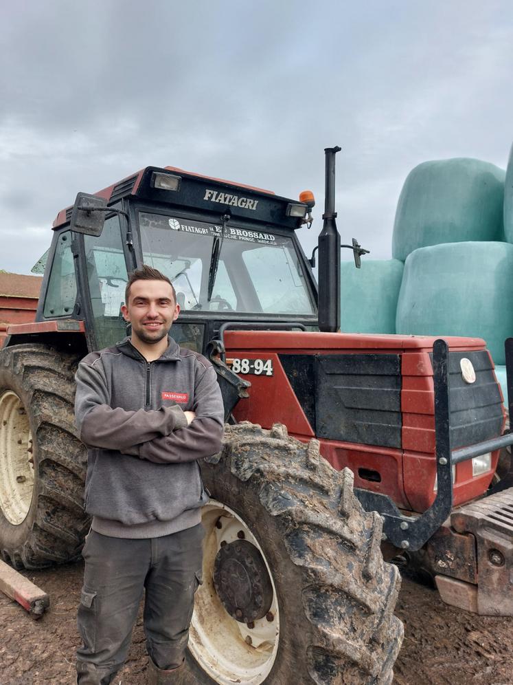 Thomas est un passionné de mécanique et aime "retaper" de vieilles machines.
