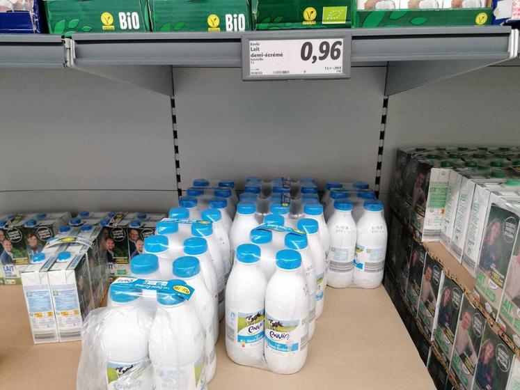 Pour les JA, voir du lait de consommation à moins d'un euro le litre est inacceptable.