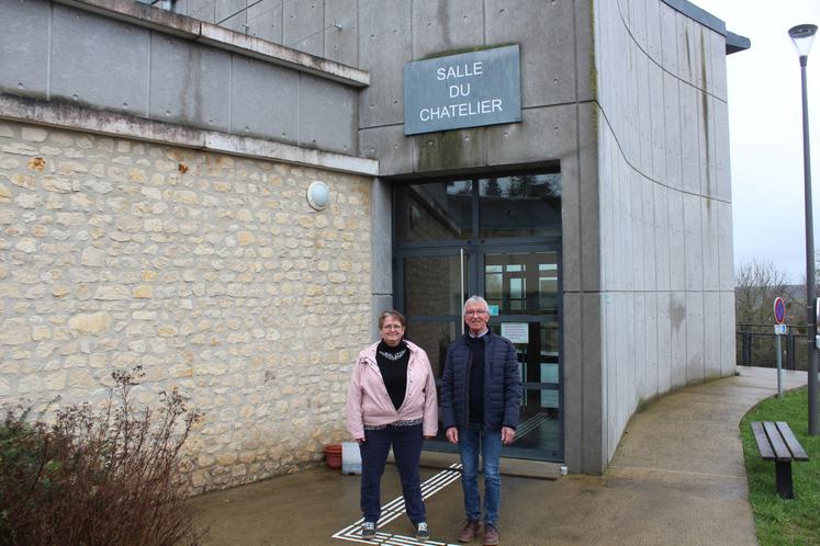 Duneau jouit d'une salle des fêtes moderne de 200 places depuis 2008.