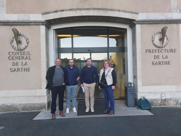 Didier Bouttier, Damien Rousseau, Alexis Vaugarny et Anaballe Chartrain ont recontré le préfet.