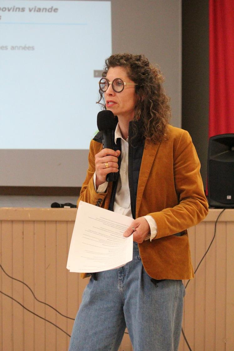 Delphine Breton (Chambre d'agriculture), animatrice de la table ronde.