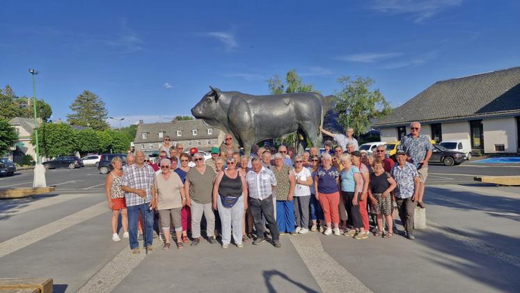 Une cinquantaine d'anciens exploitants de la Sarthe sont partis en voyage dans l'Aubrac.