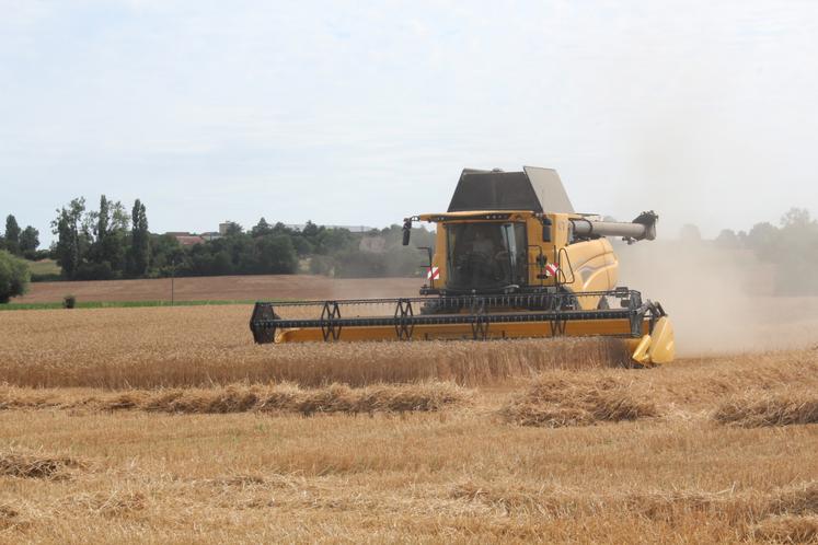 La New Holland CR 9.80