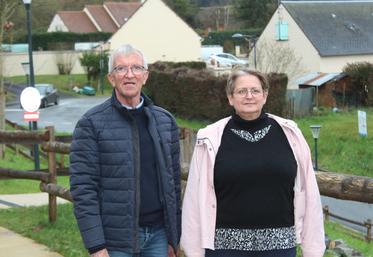Joël Ciron et une de ses adjointes, Annie Choplin.