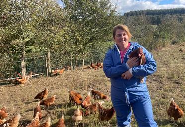 Dany Rondeau est installée à Mont-Saint-Jean, sa commune de naissance.
