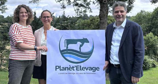 Thierry Hulmer, président de Planet'élevage, organise avec Nadège Mahé, vice-présidente et secrétaire de la Chambre d'agriculture et Chloé Serre, en charge de la communication, la prochaine édition de la foire de Lessay, marquée par l'absence d'animaux.