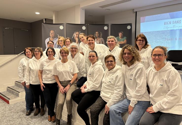 Réunies autour d'un projet mettant en valeur leurs parcours, les agricultrices de la section féminine de la FDSEA de la Manche, présidée par Florence Goron, sont fières de leur métier, leur parcours et leur engagement.