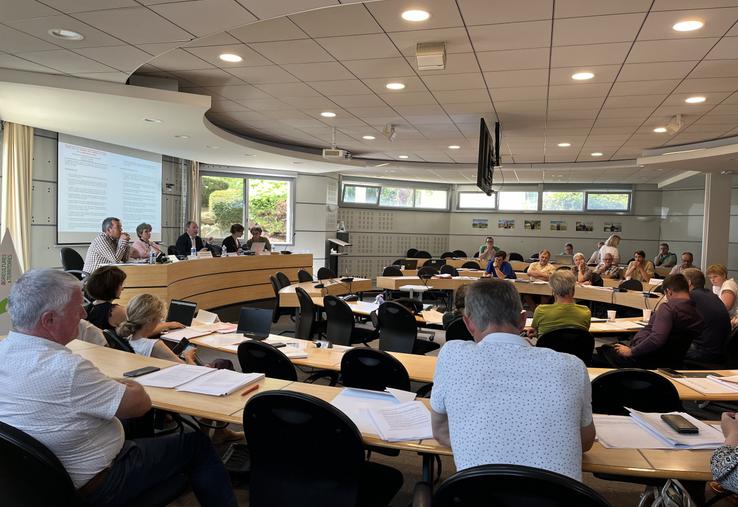"La DDTM se tient à la disposition des exploitants pour traiter les différents cas", a signalé la directrice en faisant référence aux intempéries du 13 juin dernier dans le département.