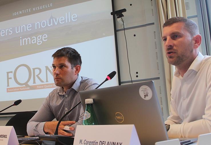 Nicolas Declomesnil (président de la FQRN) et Corentin Delaunay (directeur de l'OS Normande) : "il faut donner l'envie aux éleveurs de faire ou refaire de la Normande".